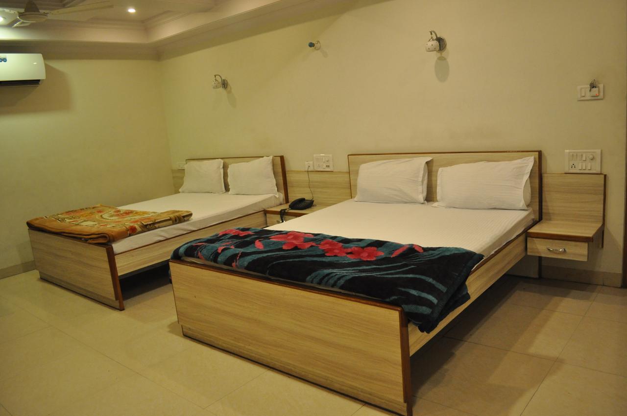 Simla Hotel Jaipur Eksteriør billede