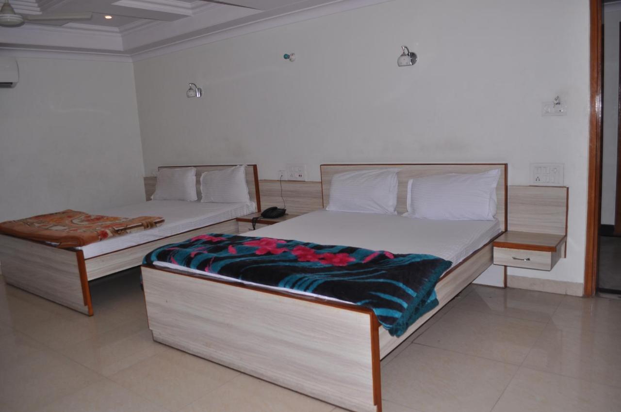 Simla Hotel Jaipur Eksteriør billede